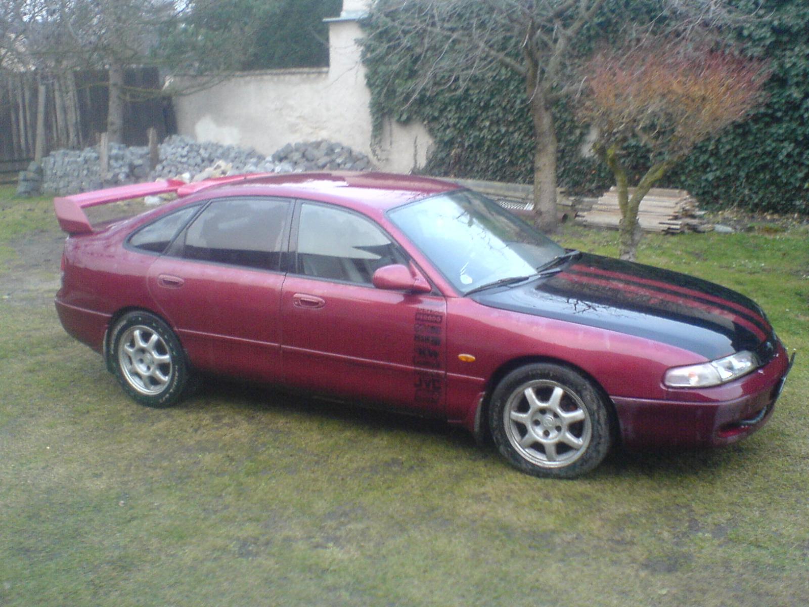 1993 Mazda 626 / Capella V GE / Cronos, 5. generace 2.0 benzín 85 kW 170 Nm